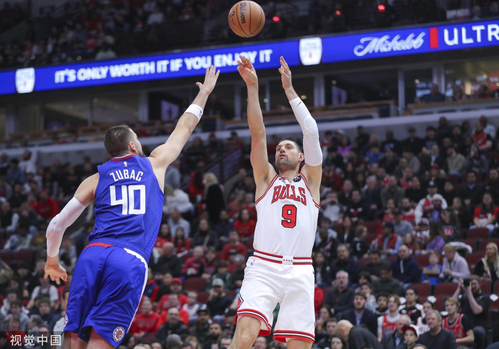 [图]亚冠-颜骏凌扑点难救主 上海海港0-4神户胜利船.