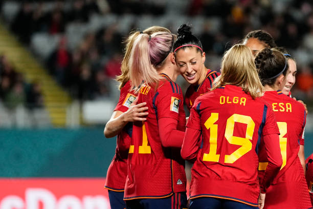 新赛季中超2月22日打响 首轮上演“青岛德比”.