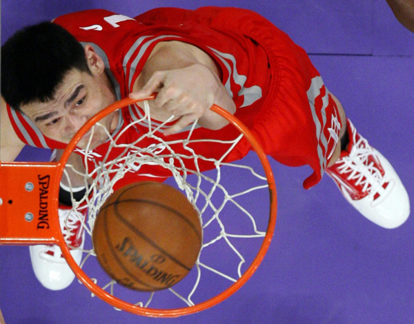 而在防守端 而在防守端