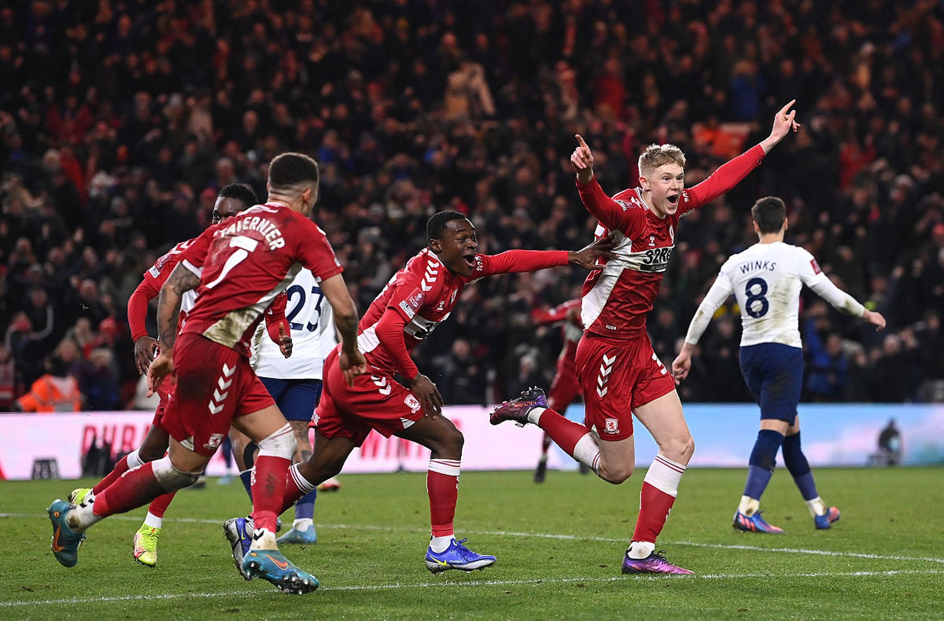 威的经历就 威的经历就